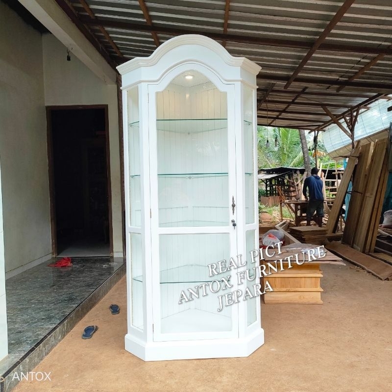 lemari pajangan minimalis lemari hias sudut