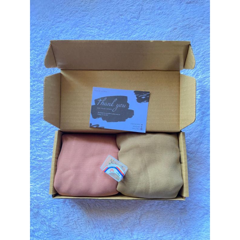 

Paket Hampers Double Hijab