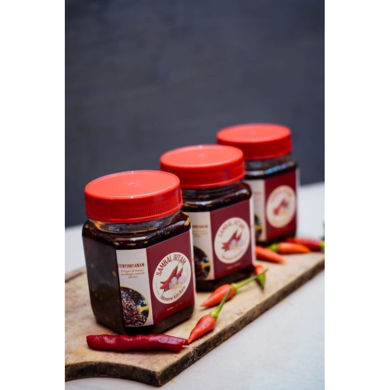 

SAMBAL HITAM BY MOMOE KITCHEN