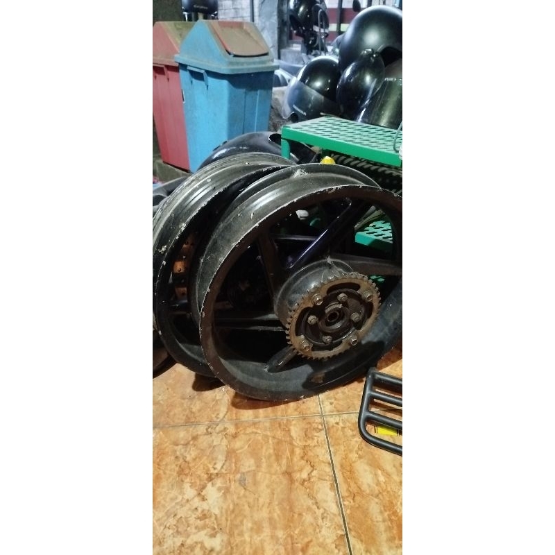 Velg Tapak Lebar pnp Tiger V Rossi