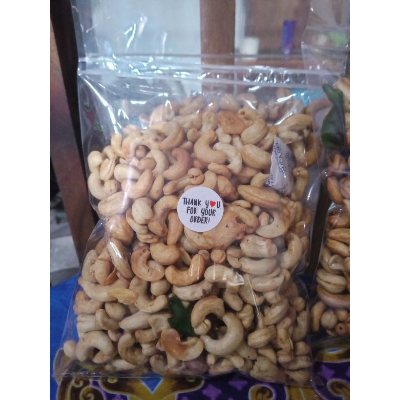 

Mete goreng bawang
