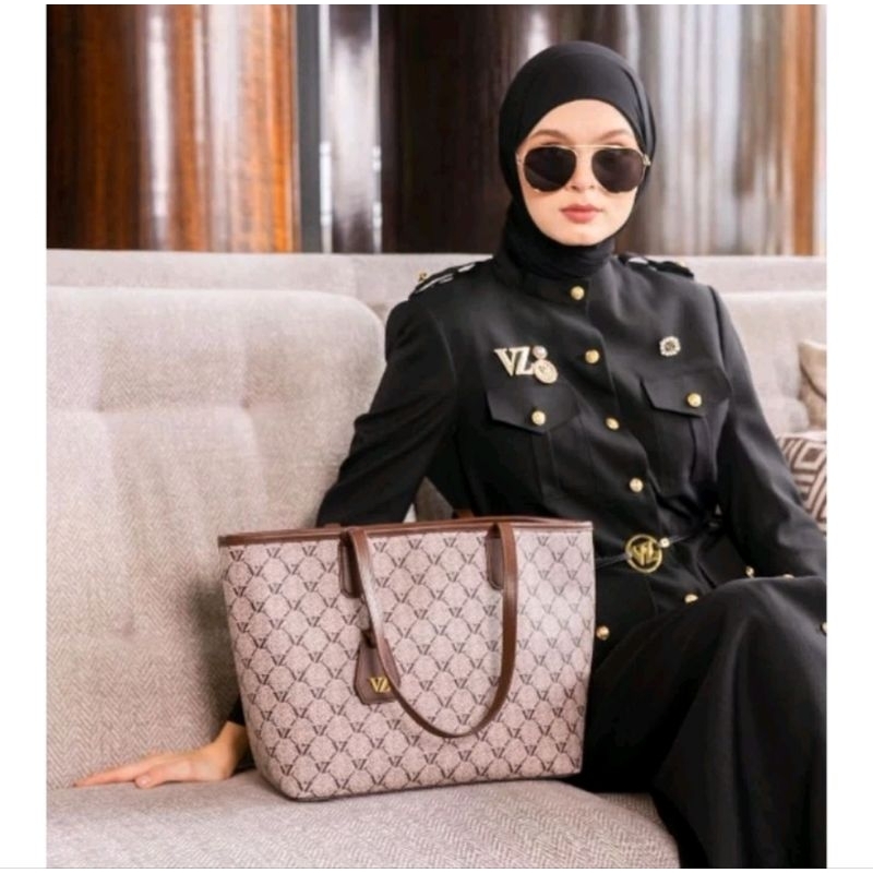Tote bag vivi zubaedi
