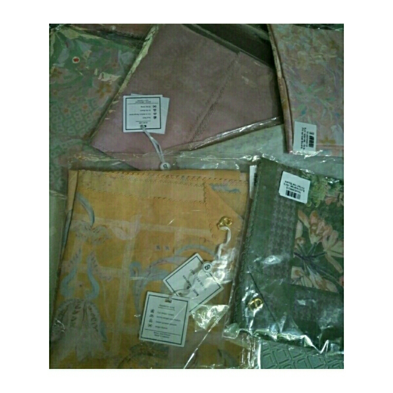 buttonscarves defect sale paradiso