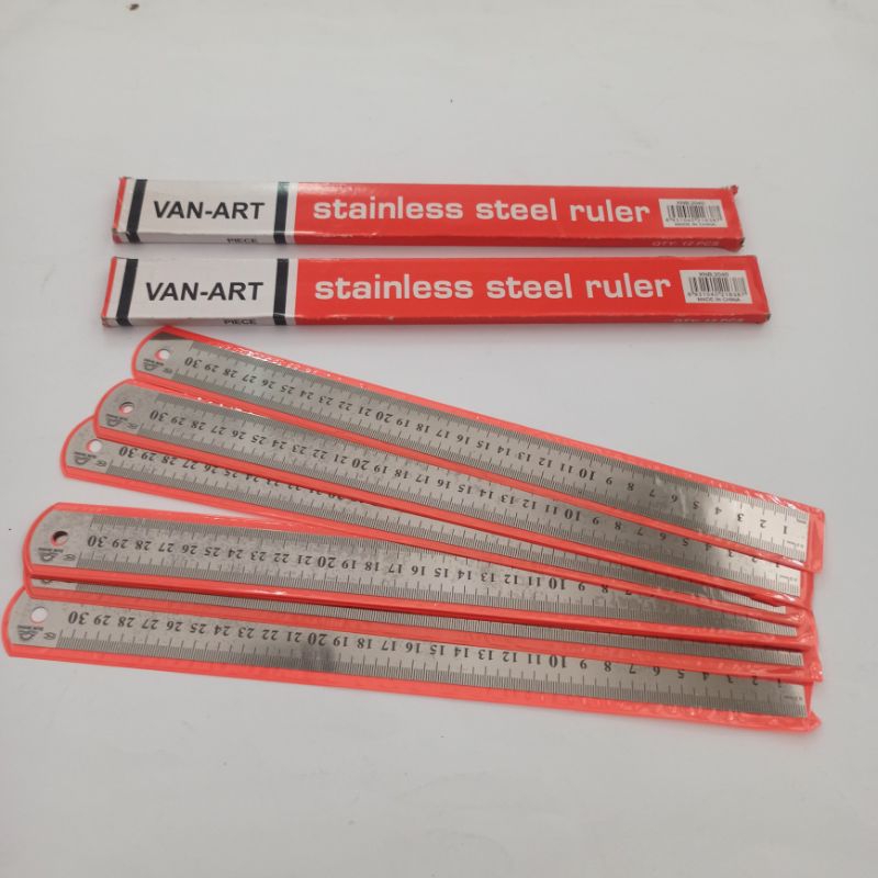 

Penggaris/Garisan Besi/Stainless Steel 30 cm