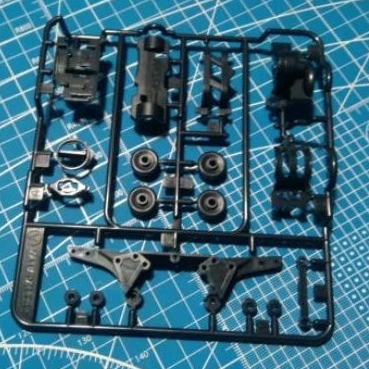 tamiya - gearbox chassis super 2 , ( original tamiya ).