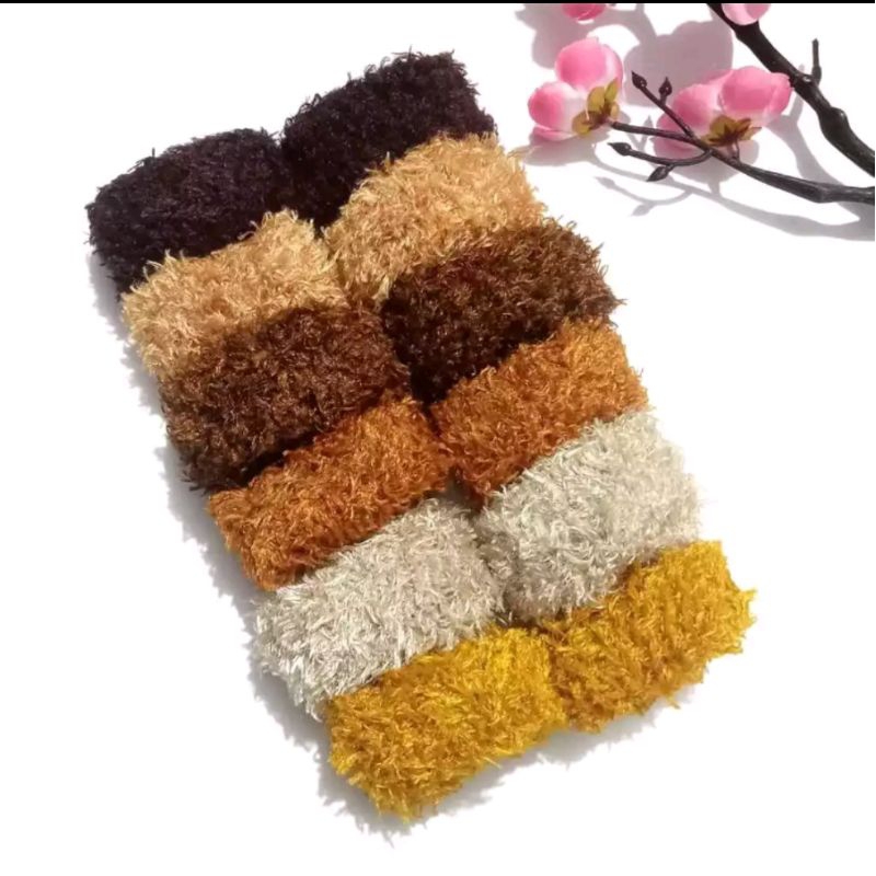 Ikat rambut bulu /Kuncir Ikat Rambut Warna bulu
