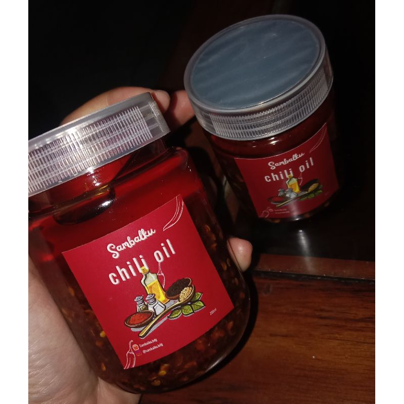 

CHILI OIL/MINYAK CABE/MURAH/HOMEMADE/HALAL/200ML