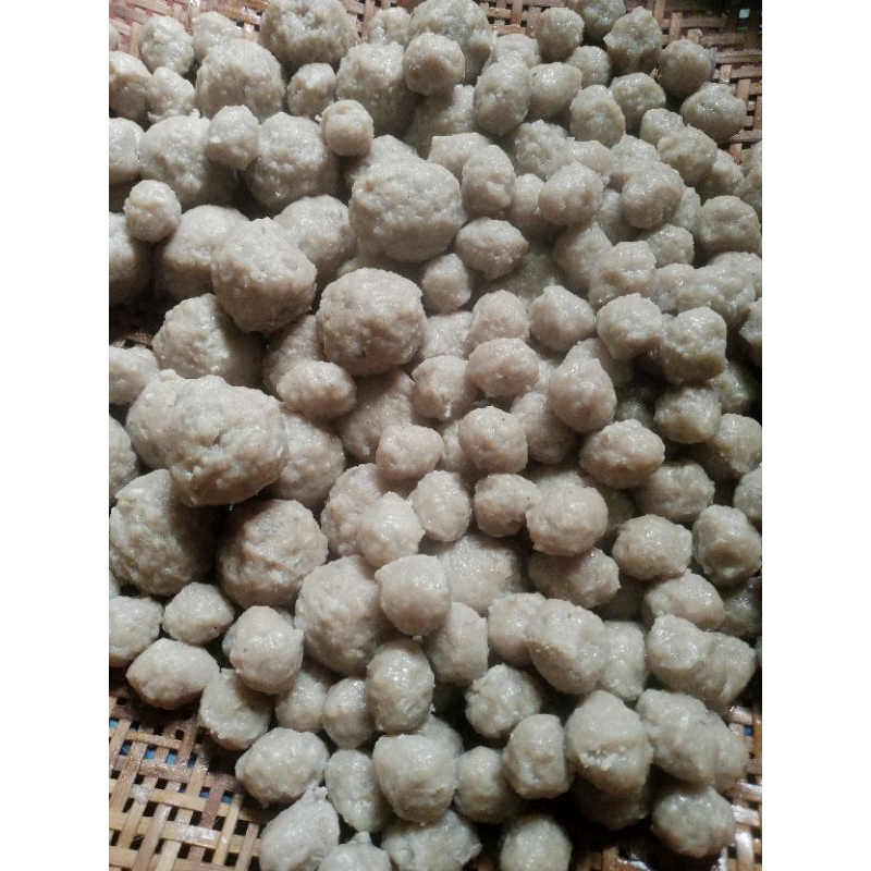 

Bakso mentahan/bakso kombinasi/bakso ayam/bakso sapi