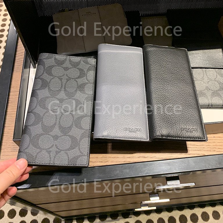 Menarik Coach Breast Pocket Wallet In Signature Canvas Coach Long Wallets Coach Tas Pria Dompet pria