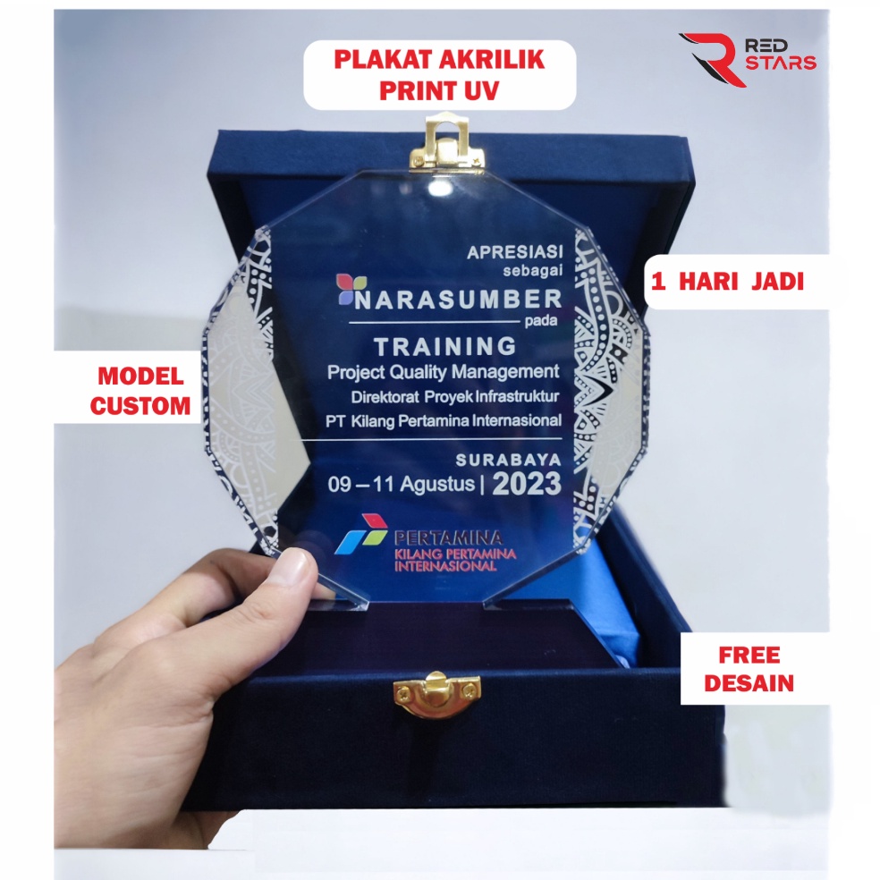 

Plakat Akrilik Plakat Wisuda Plakat Magang Vandel Print UV ART B1N4