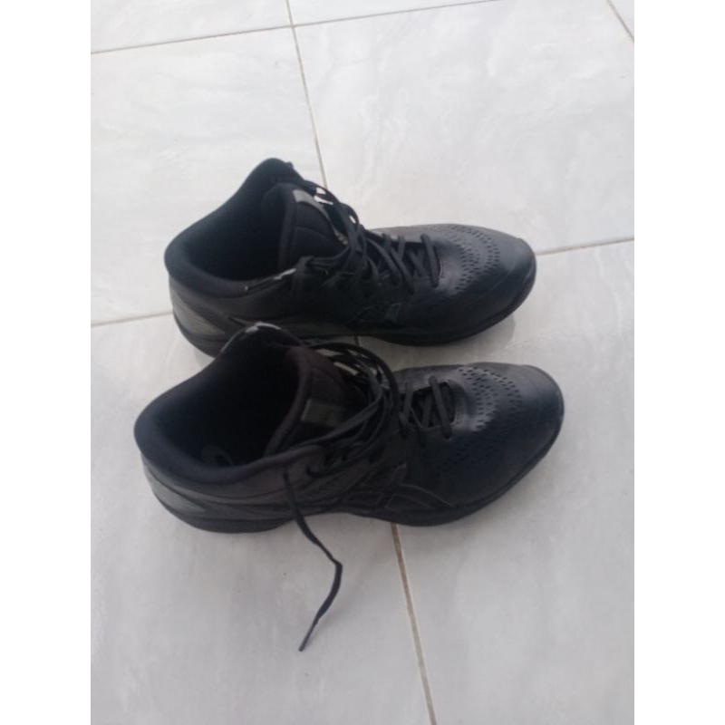 SEPATU ASICS GELHOOP V 15 SIZE 46 ORIGINAL