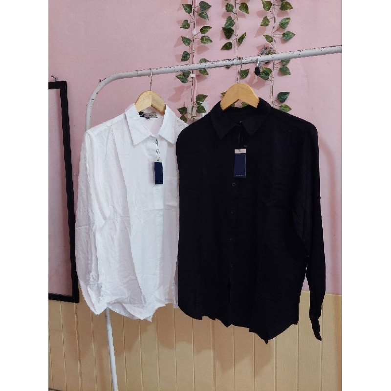 Kemeja Hitam Putih Cewek Polos  Kemeja Kerja Rayon Premium Nevad4