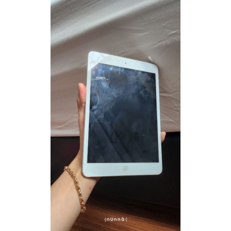 SECOND ipad mini 1 LOCK