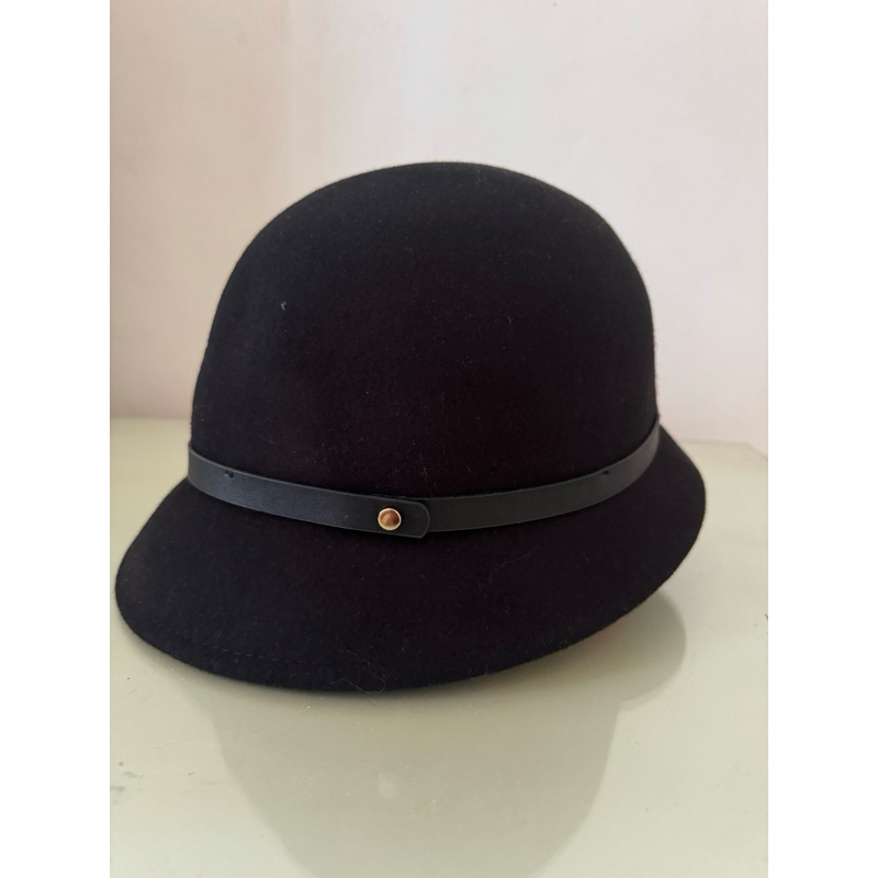 Topi H&M