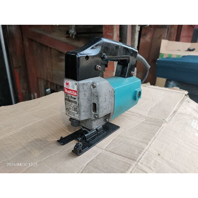 MESIN JIGSAW MAKITA 4300 BV ORIGINAL SECOND