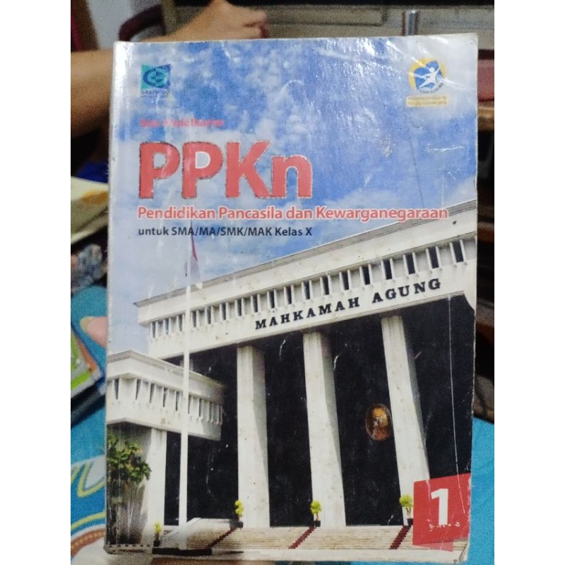 Buku PPKN Kelas X SMA