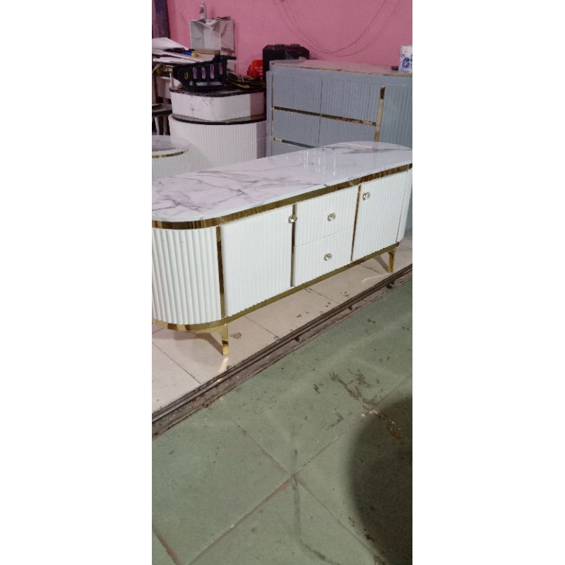 bovet liris,bovet tv,bopet minimalis,bopet penyimpanan barang,lemari kabinet