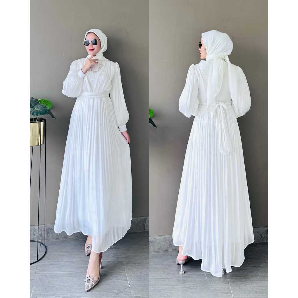 Dress Shimmer Putih Mewah Set Hijab SegiEmpat