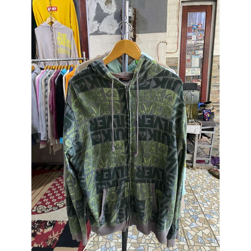 Hoodie quiksilver rare bekas second
