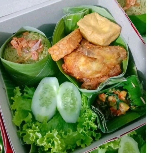 

Nasi kotak/Nasi box/paket nasi kotak/Nasi takir/Nasi box ayam bakar