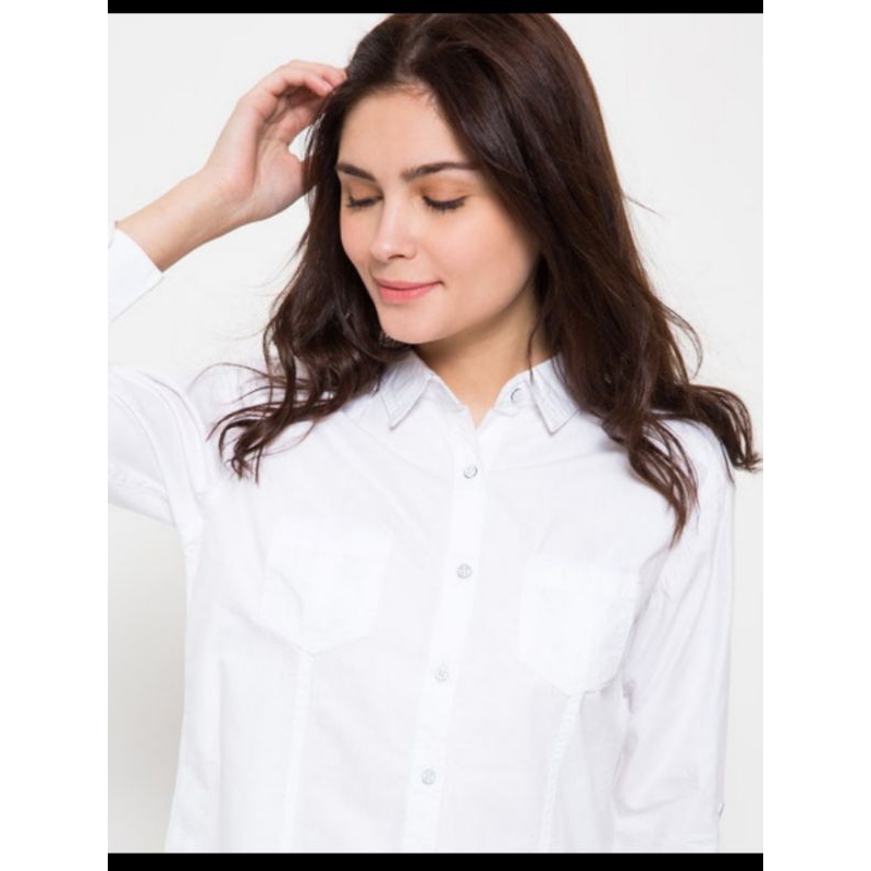 nevada kemeja wanita warna putih