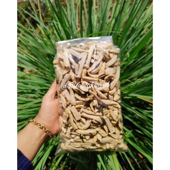 

Spesial Promo Basreng kering basreng original daun jeru isi 5gram