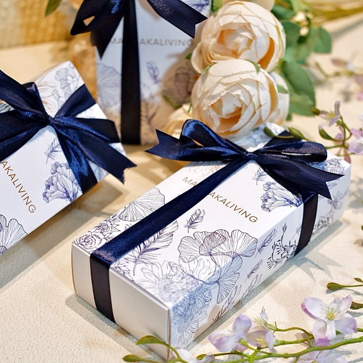 

Barang keren Hampers Lebaran By mandakaliving Scented Candle Reed Diffuser