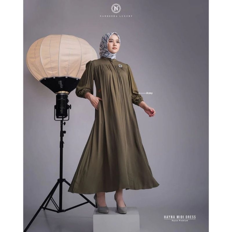 Hayna Midi Dress Nadheera