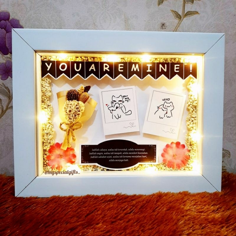 

ANTI PECAH! Pop Up Edel wis Frame 3D LED / Kado Anniv / Kado Wisuda / Kado Wedding / Ultah / Spesial / Unik / Hampers Ramadhan / Hampers Ramadan / Hampers Lebaran / Hari Ibu / Mother's Day / Kado Valentine / Flowers in Frame / Hampers Cewek Cowok / Pacar