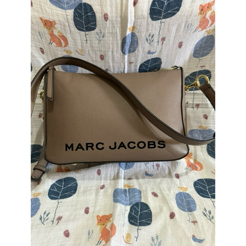 TAS M@RC JAC0BS mj LEATHER SOFTBOX signature HANDBAG WANITA SLINGBAG medium