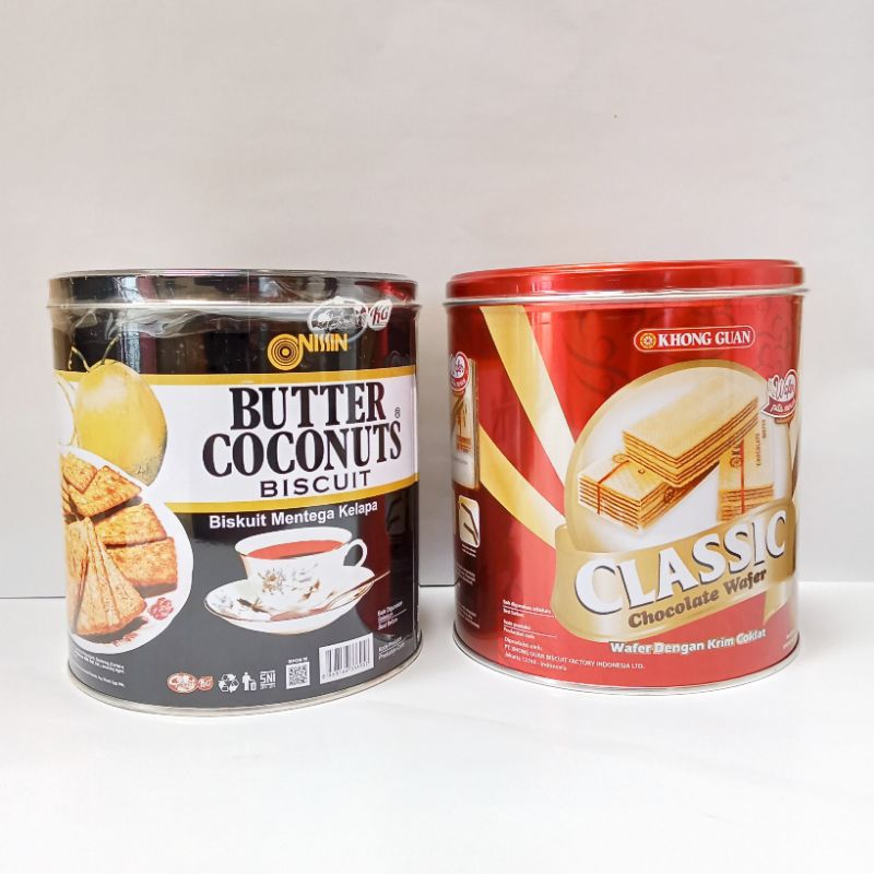 

BiscuitButterCoconutWaferClassicKhongGuanKalengBulat