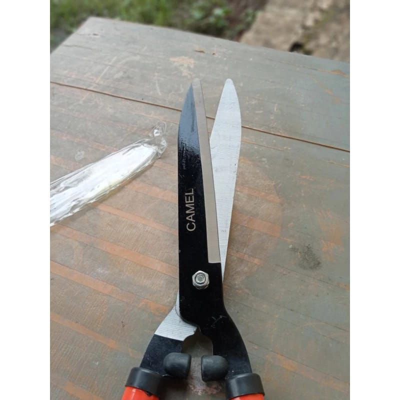 GUNTING RUMPUT CAMEL/GUNTING RUMPUT BESAR/GUNTING RUMPUT TAJEM