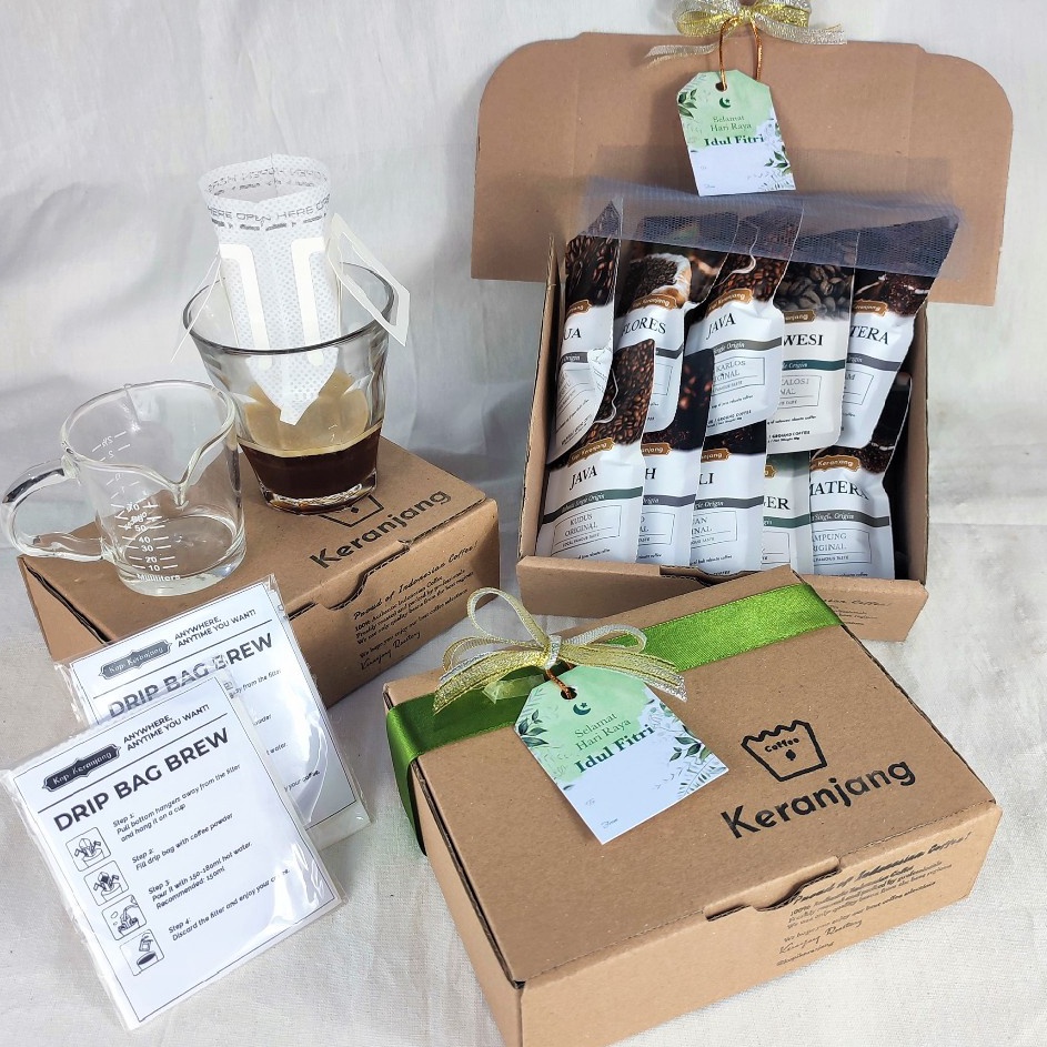

Produk Ekslusif Paket Hampers Kopi Original Sachet Medium