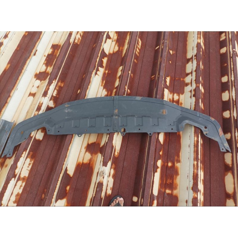 undercover bawah bemper depan nissan grand livina hws  2012 original