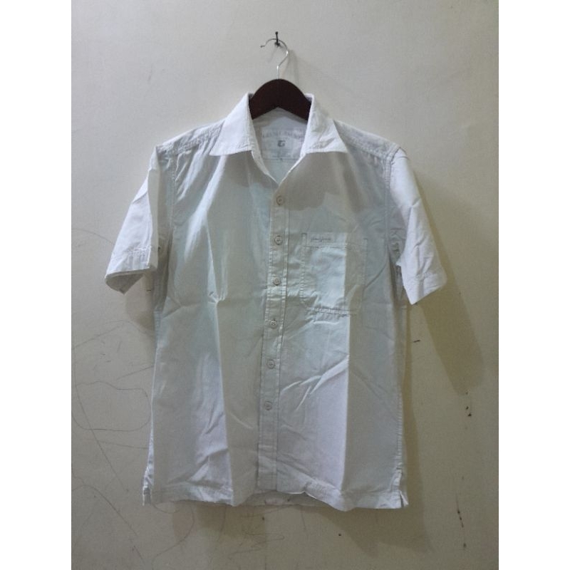 Kemeja Casual Giani Gracio> Putih