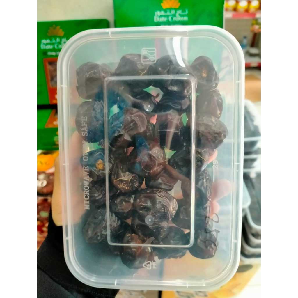 

KURMA AJWA MEDINA CURAH KEMASAN 250GR