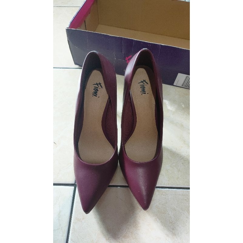 Like New Sepatu Heels Payless By Fioni