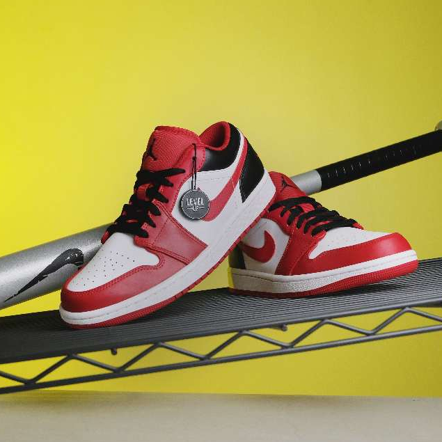 Air Jordan 1 Low Bulls 100% Original