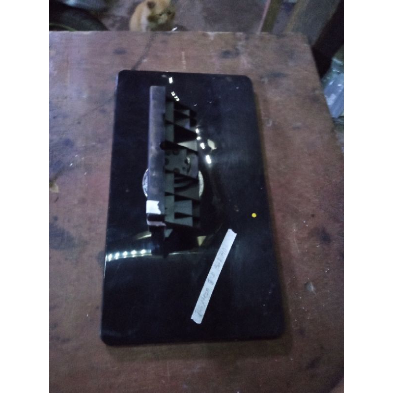 kaki tv polytron pld32d710