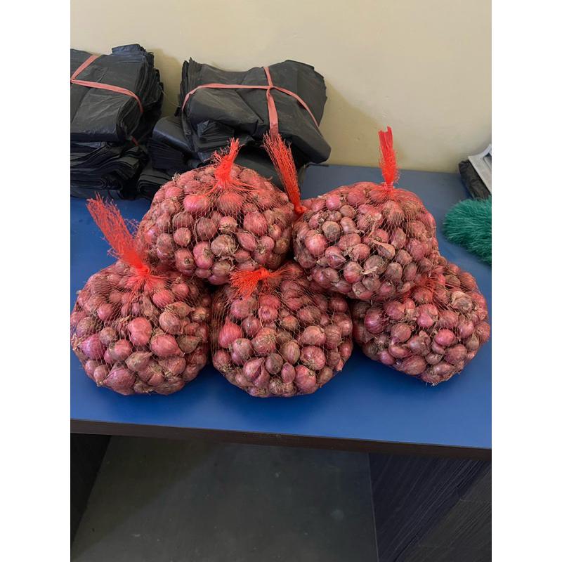 

BAWANG MERAH SUPER - UKURAN SEDANG 500 g