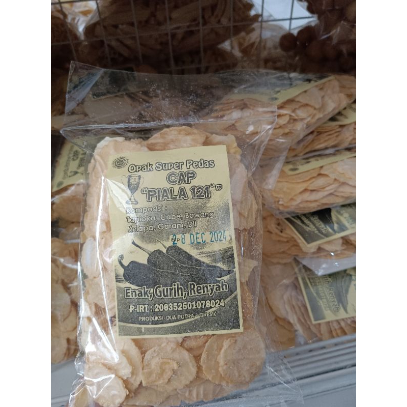 

CAMILAN OPAK EXTRA PEDAS ENAK RENYAH GURIH BERAT KURLEB 120GR HALAL