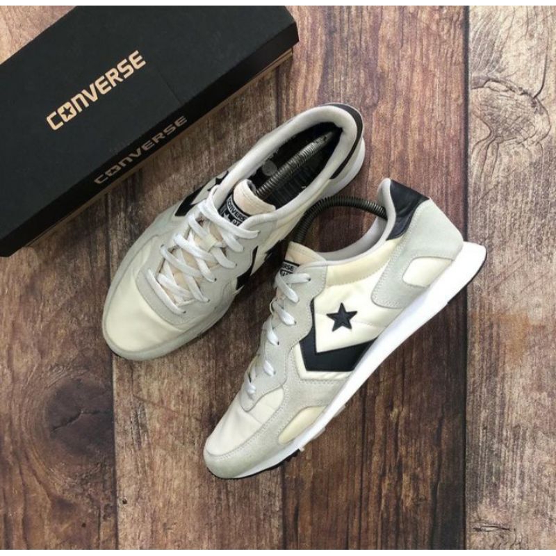 converse thunderbolt