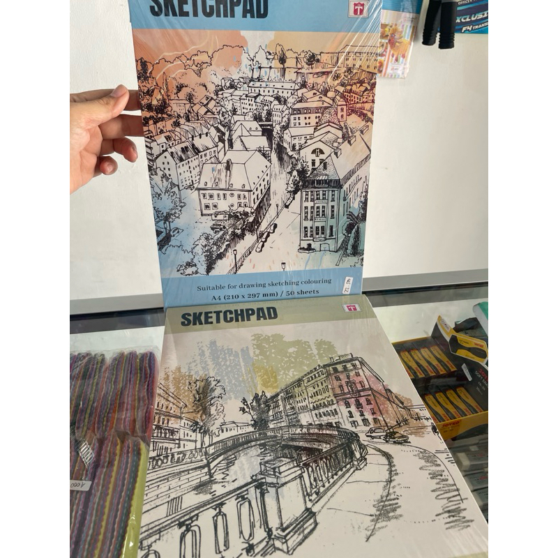 

Sketch book / pad size A4 50 lembar
