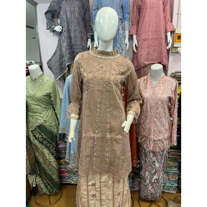 Baju Bodo Organsa Payet Bunga