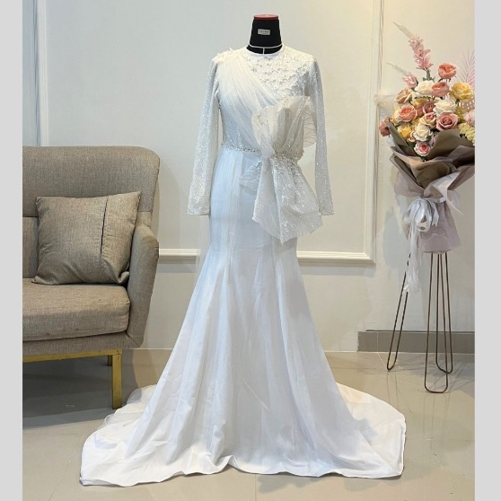 DRESS MUSLIM / DRESS PREWED / PREWEDDING /DRESS PHOTSHOOT /GAUN PUTIH