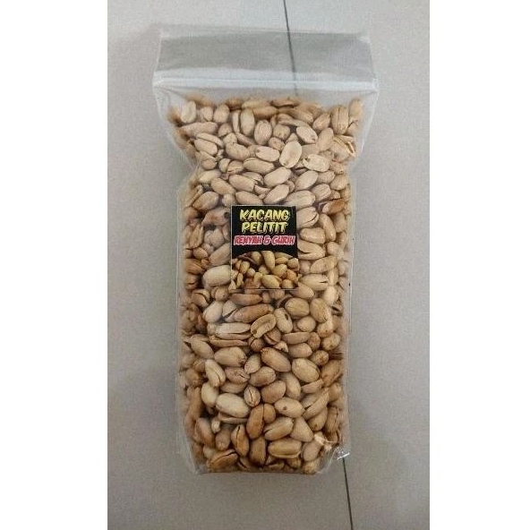 

kacang bawang renyah gurih kemasan 1 kg