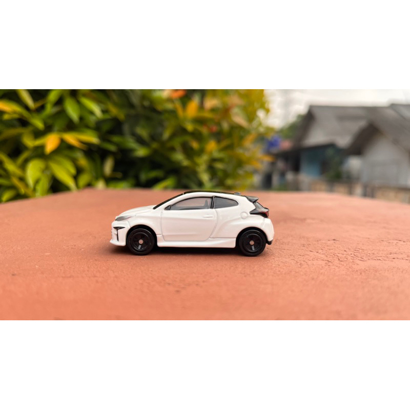 TOMICA TOYOTA GR YARIS LOOSE