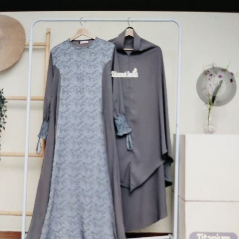 Set Samira reject minor