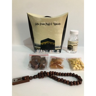 

PAKET SUPER HEMAT 25pcs Oleh Oleh Haji dan Umroh Souvenir Umroh / Paperbag Isi Air Zam Zam Kurma Kismis Kacang Arab