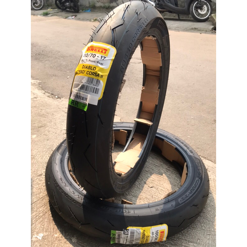 Sepasang Ban Pirelli Diablo Rosso Corsa 2 110 / 70 - 17 100 / 80 - 14 ban pirelli ninja r ninja rr m